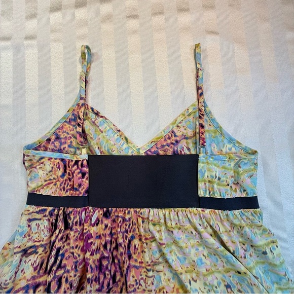 Vera Wang Sundress Sz M Empire Waist, Asymmetrical Hem, Pockets, Light & Flowy - Picture 13 of 14